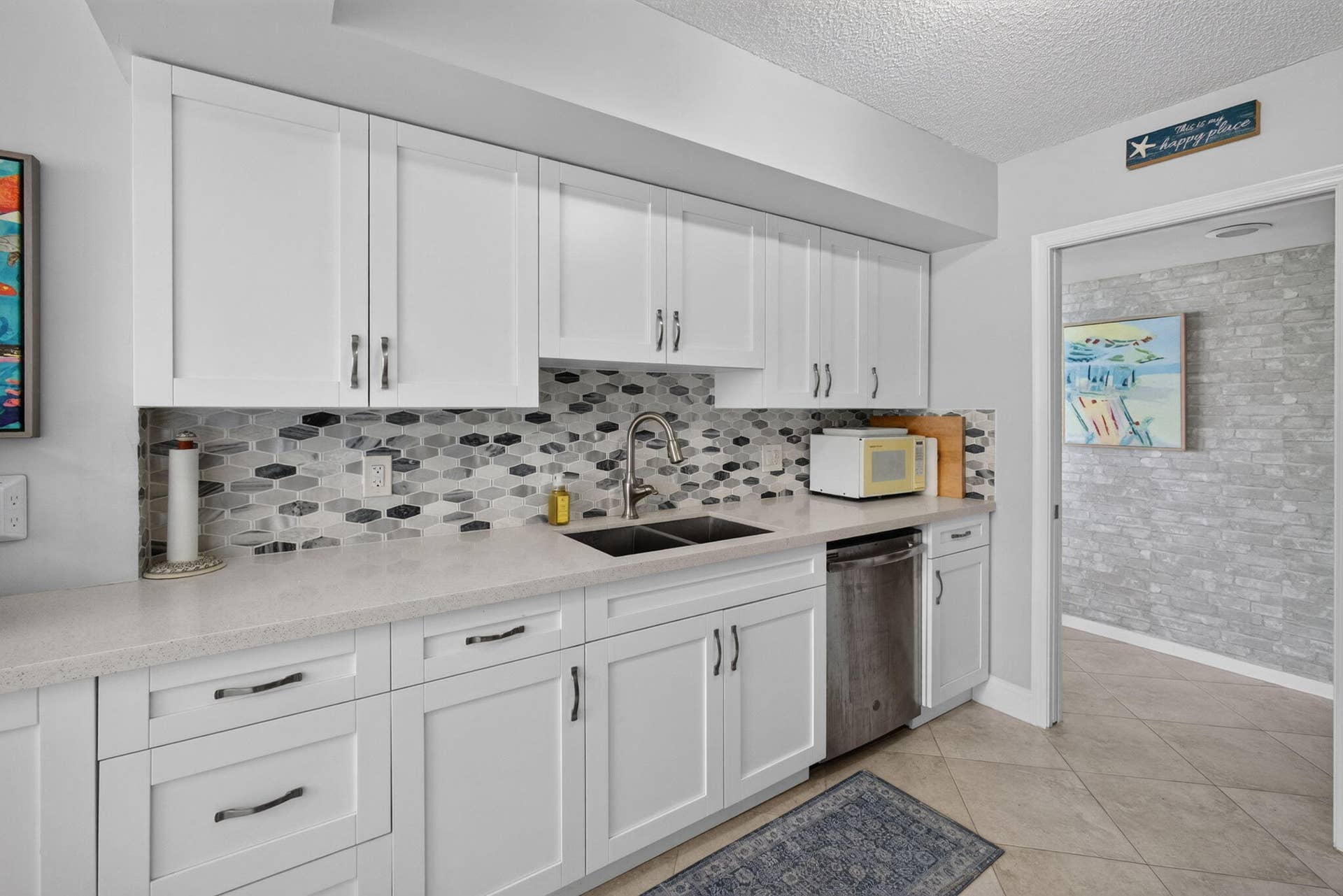 5380 N Ocean Drive, #2e, Riviera Beach, FL 33404 18-web-or-mls-5D1A3741