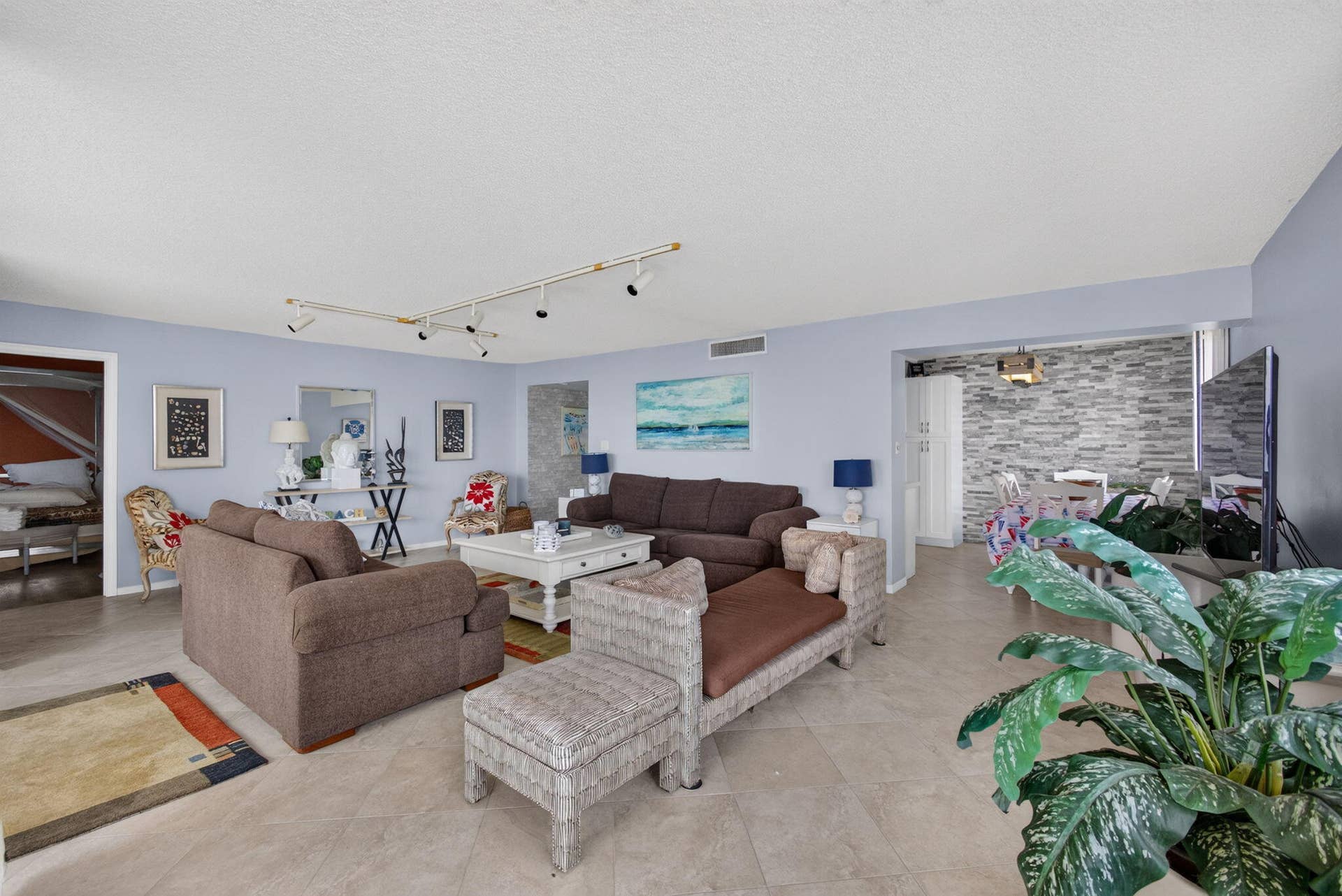 5380 N Ocean Drive, #2e, Riviera Beach, FL 33404 6-web-or-mls-5D1A3682