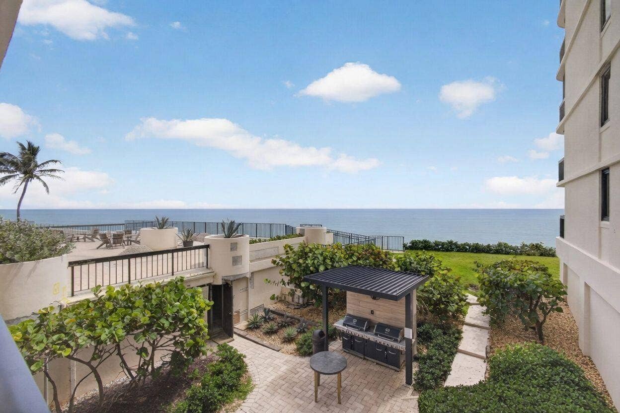 5380 N Ocean Drive, #2e, Riviera Beach, FL 33404 42-web-or-mls-9PAMR