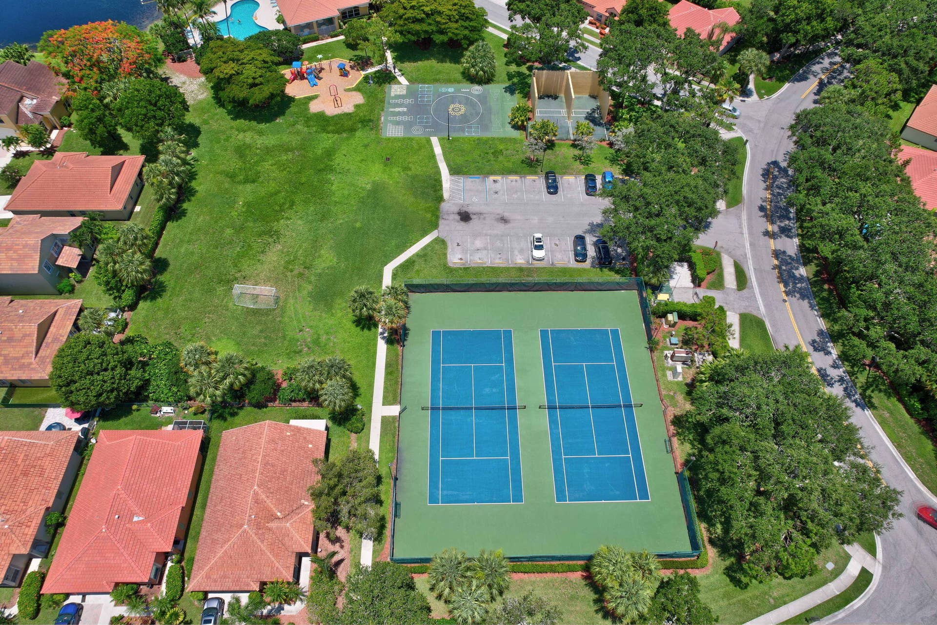 8058 Via Hacienda, Riviera Beach, FL 33418 Main Clubhouse