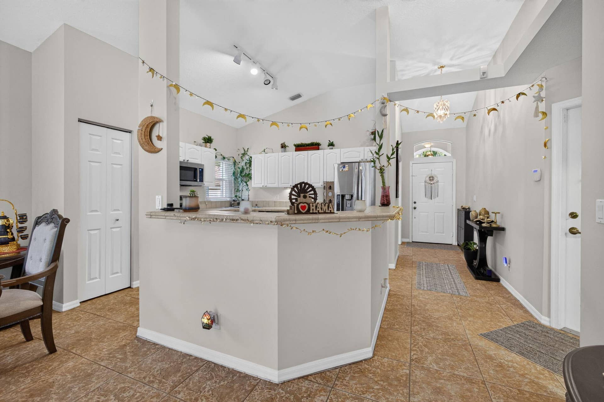 8058 Via Hacienda, Riviera Beach, FL 33418 7-web-or-mls-5D1A3357