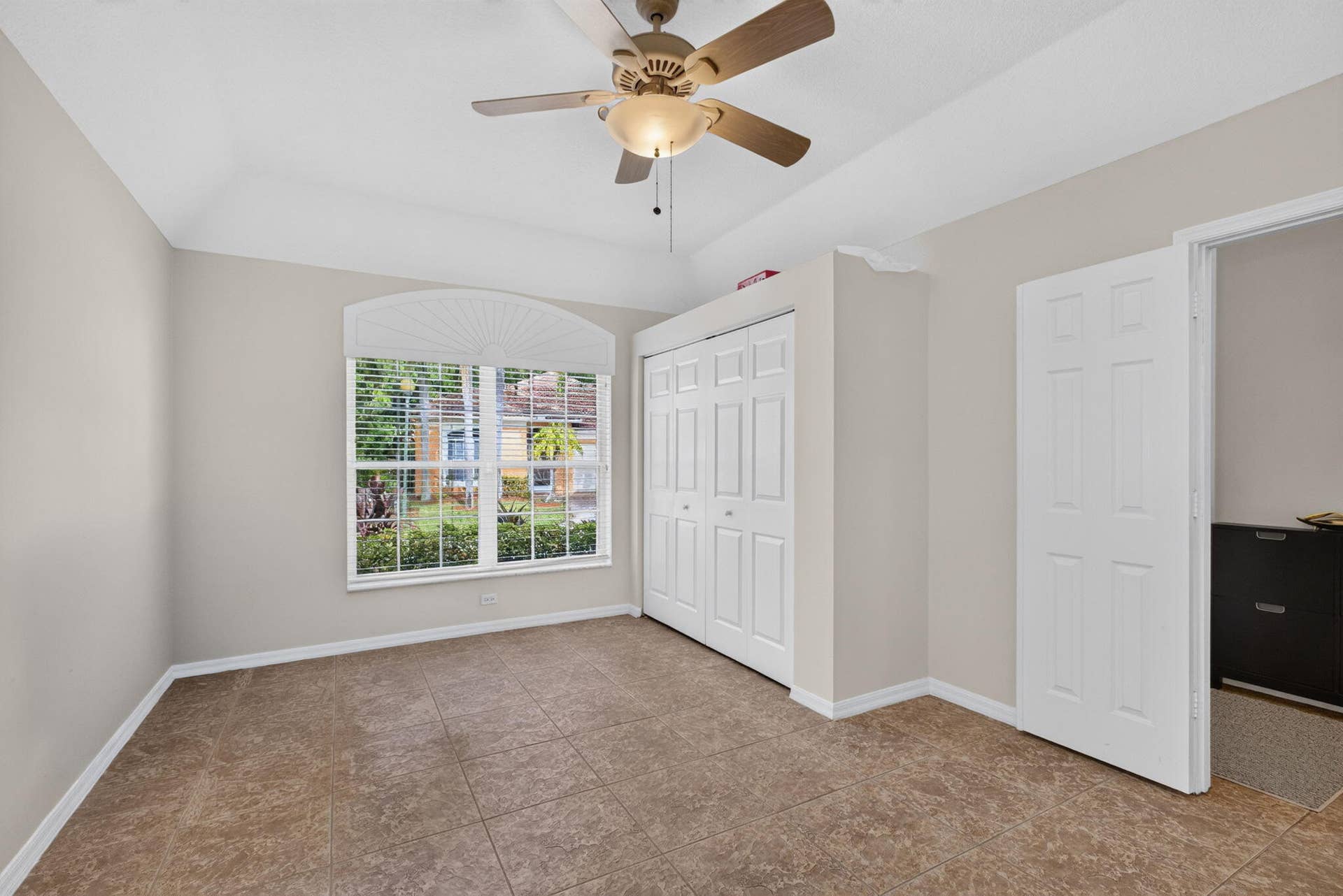 8058 Via Hacienda, Riviera Beach, FL 33418 4th Bed - can be den, office, family room