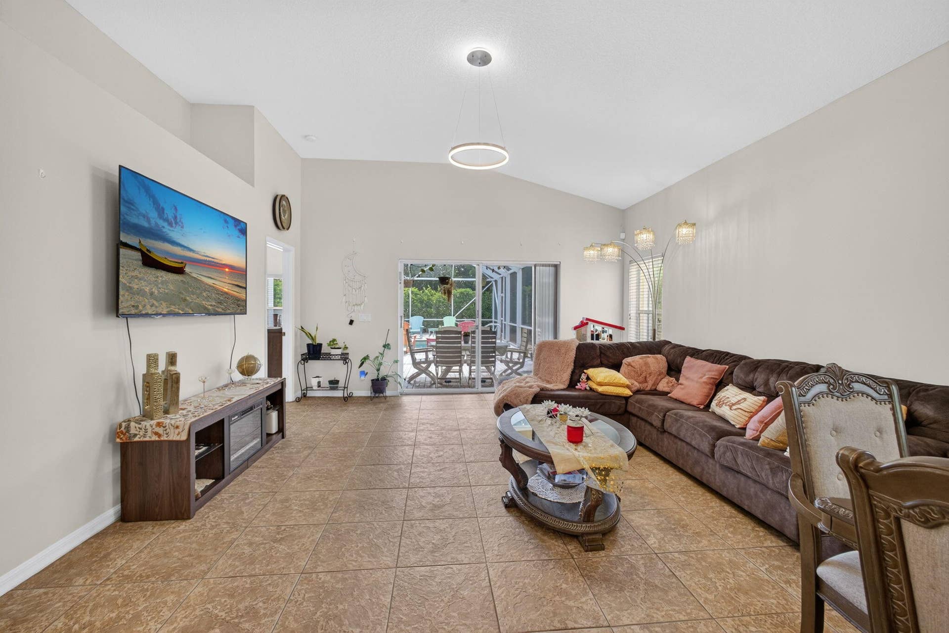 8058 Via Hacienda, Riviera Beach, FL 33418 24-web-or-mls-5D1A3441