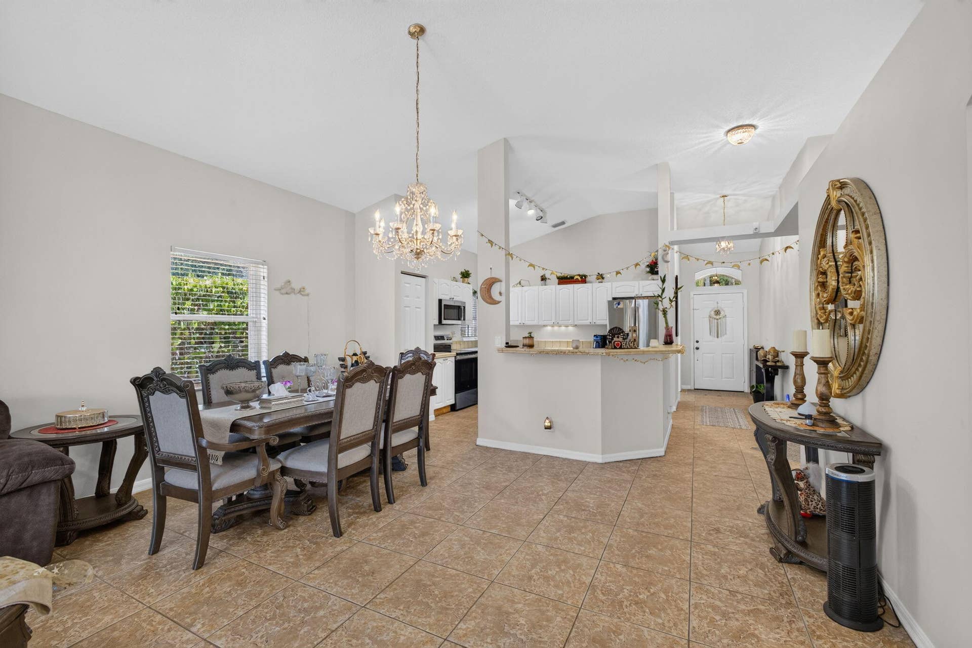 8058 Via Hacienda, Riviera Beach, FL 33418 22-web-or-mls-5D1A3431