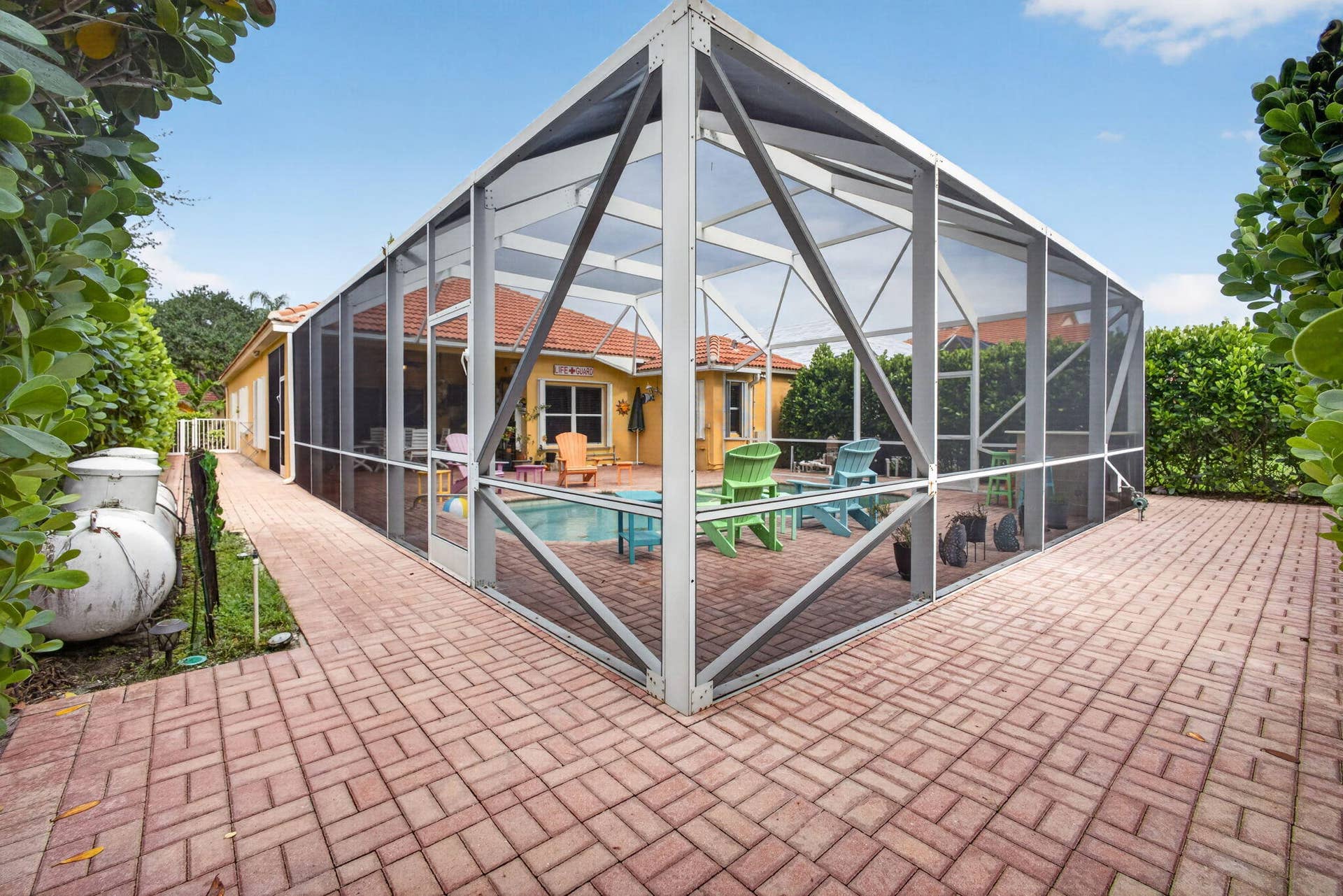 8058 Via Hacienda, Riviera Beach, FL 33418 56-web-or-mls-5D1A3611