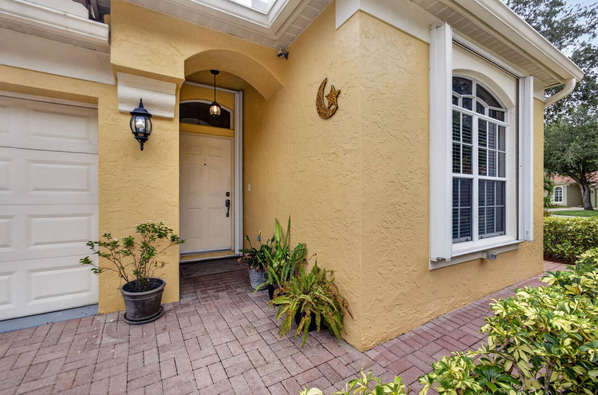 8058 Via Hacienda, Riviera Beach, FL 33418 4-web-or-mls-5D1A3641