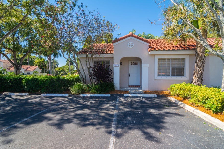 Property photo for 1579 Springside Drive, Weston, FL