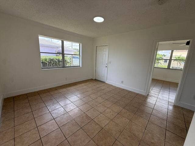 1528 Avenue S, Riviera Beach, FL 33404 IMG_7918