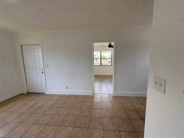 1528 Avenue S, Riviera Beach, FL 33404 IMG_7919