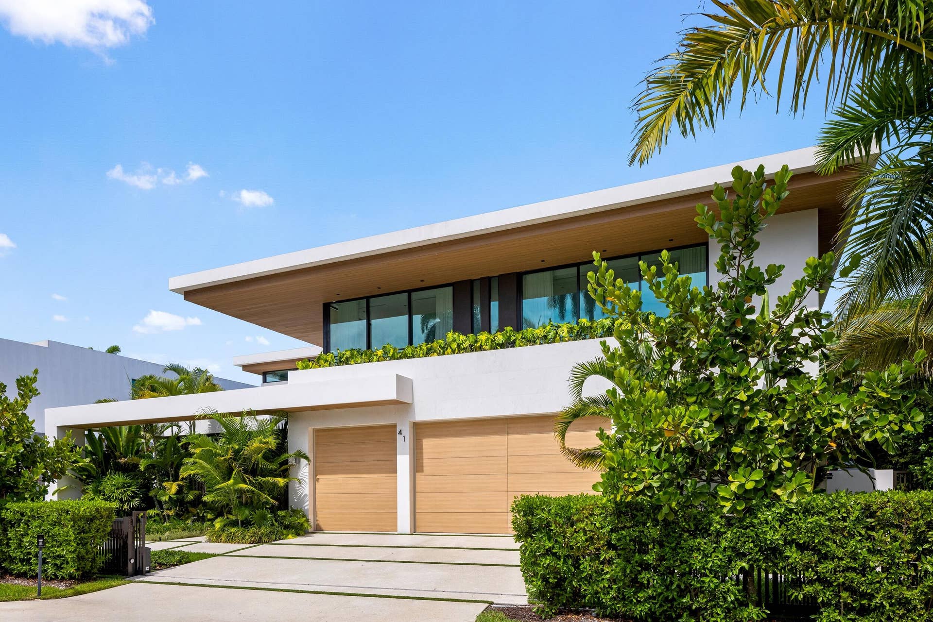 41 NURMI Drive, Fort Lauderdale, FL 33301 Front 7