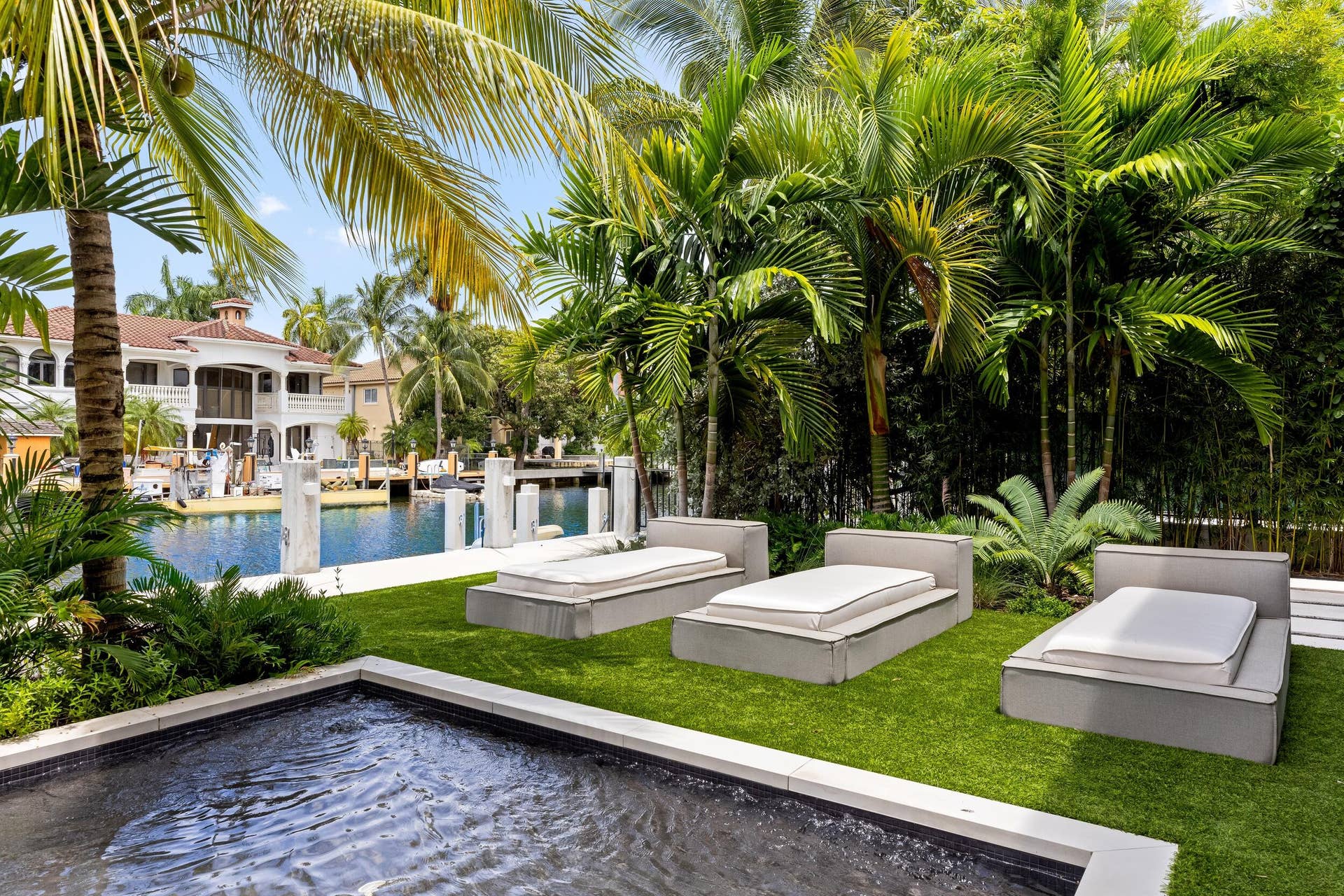41 NURMI Drive, Fort Lauderdale, FL 33301 Pool 5
