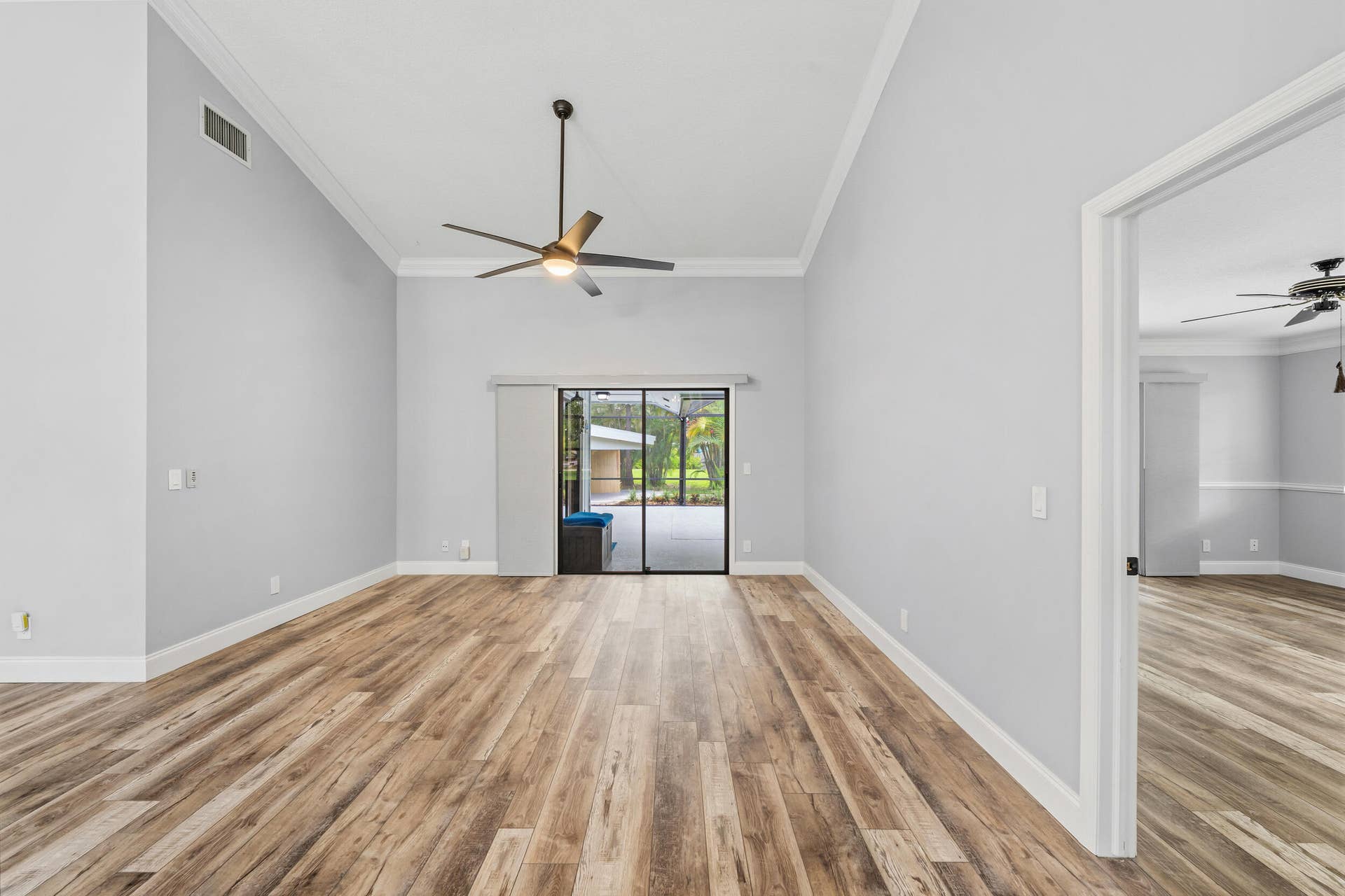 15833 118TH Trail N, Jupiter, FL 33478 Looking in from Front Door