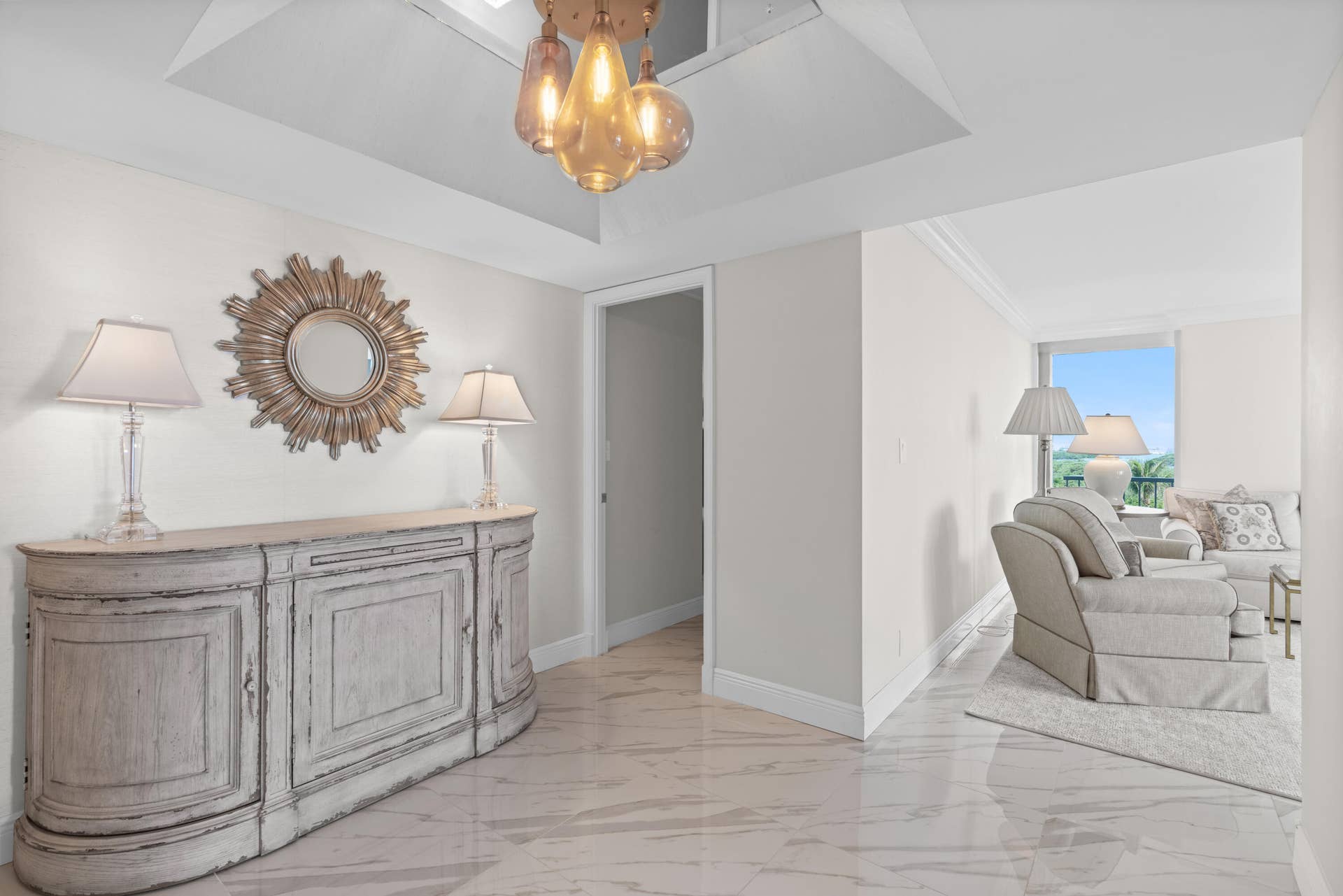 5550 N Ocean Drive, #5c, Singer Island, Singer Island, FL 33404 Front hall