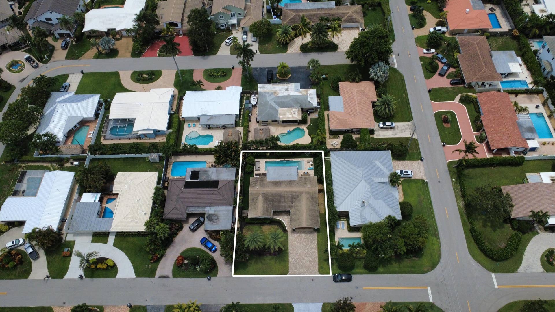 2832 NE 34TH Street, Lighthouse Point, FL 33064 2832 Donna 51
