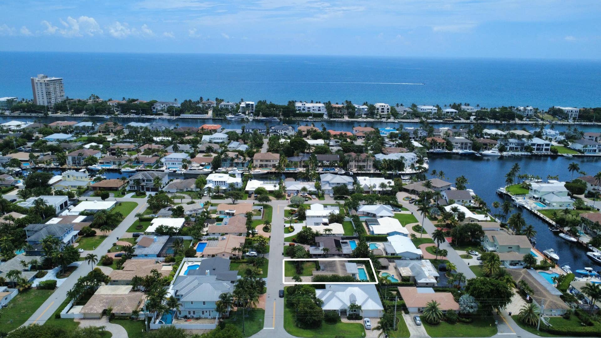 2832 NE 34TH Street, Lighthouse Point, FL 33064 2832 Donna 54