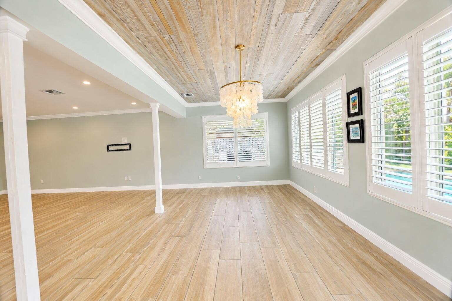 2832 NE 34TH Street, Lighthouse Point, FL 33064 2832 Donna 29