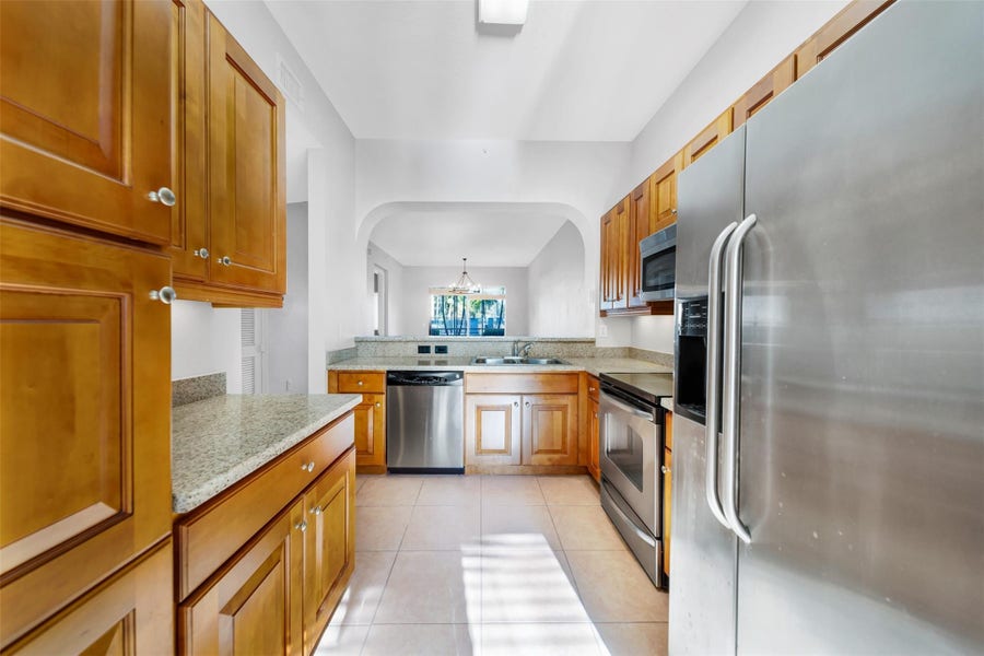 Property photo for 3500 OAKS CLUBHOUSE Drive, #102, Pompano Beach, FL