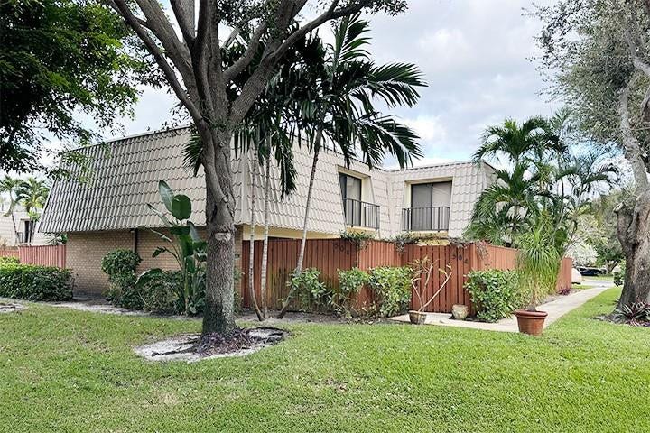 Property photo for 1700 Embassy Drive, #Apt 504, West Palm Beach, FL