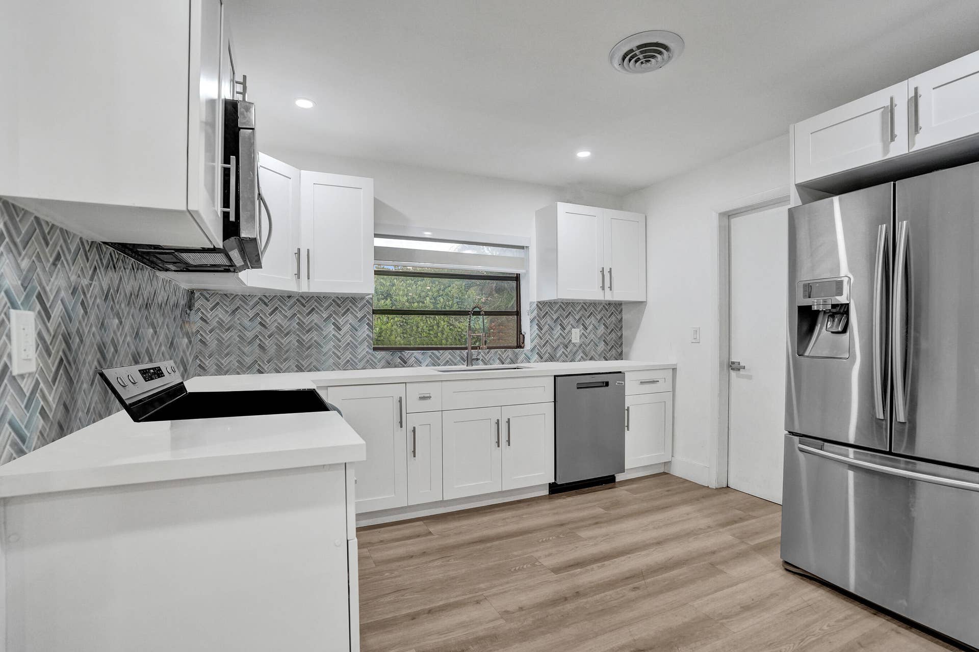 885 Azalea Court, Plantation, FL 33317 DSC00532