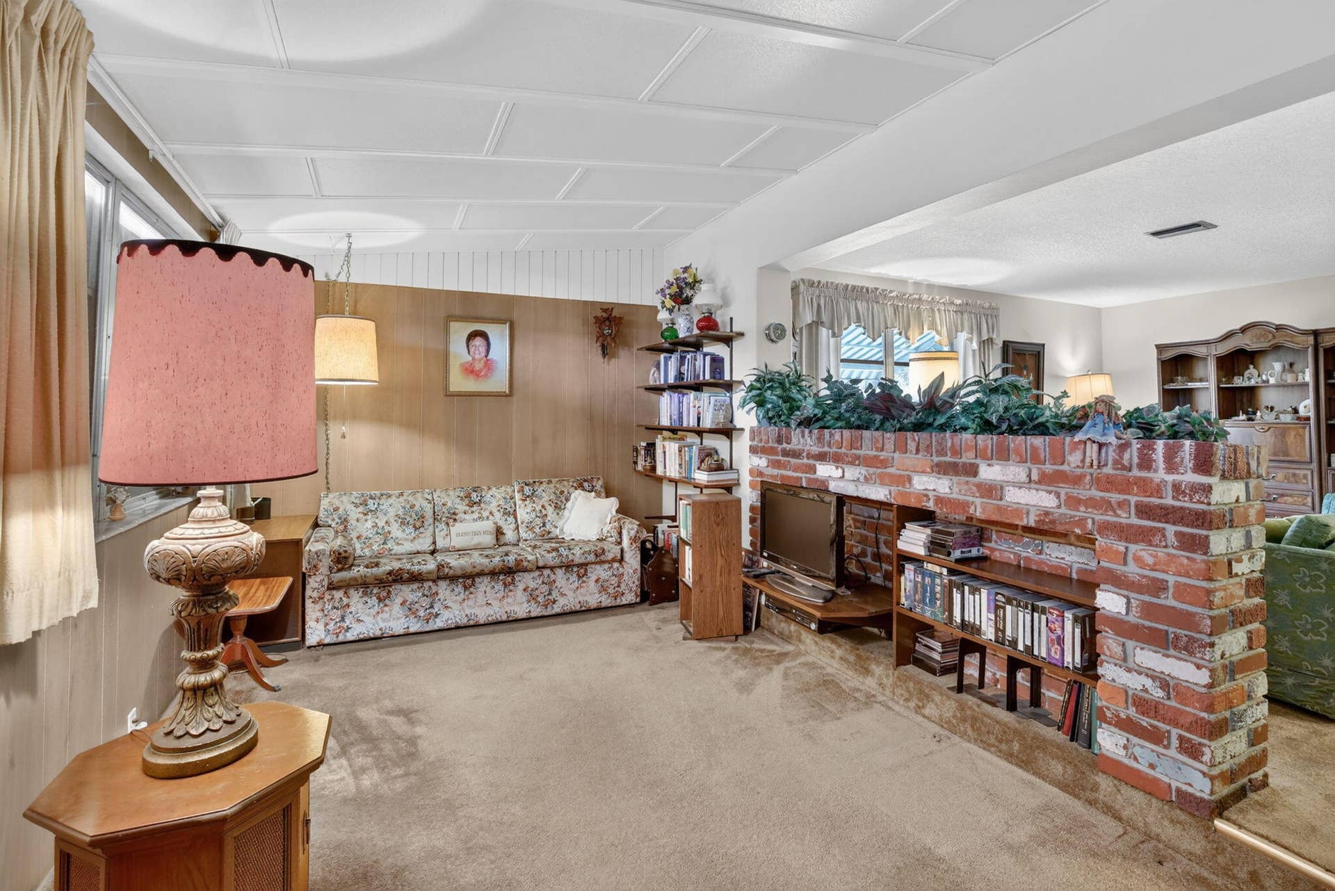520 BEACHWOOD Lane, Plantation, FL 33317 Sunken Family Florida Room