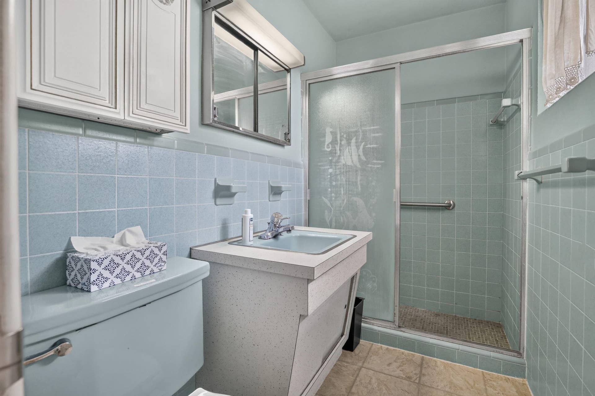 520 BEACHWOOD Lane, Plantation, FL 33317 Master Bath