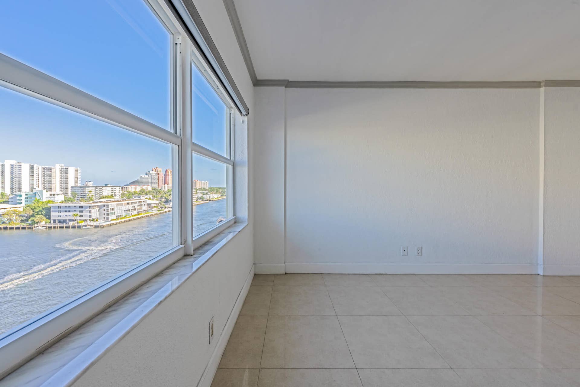 2900 NE 30th Street, #9i, Fort Lauderdale, FL 33306 small-SEP_4268-HDR-Edit
