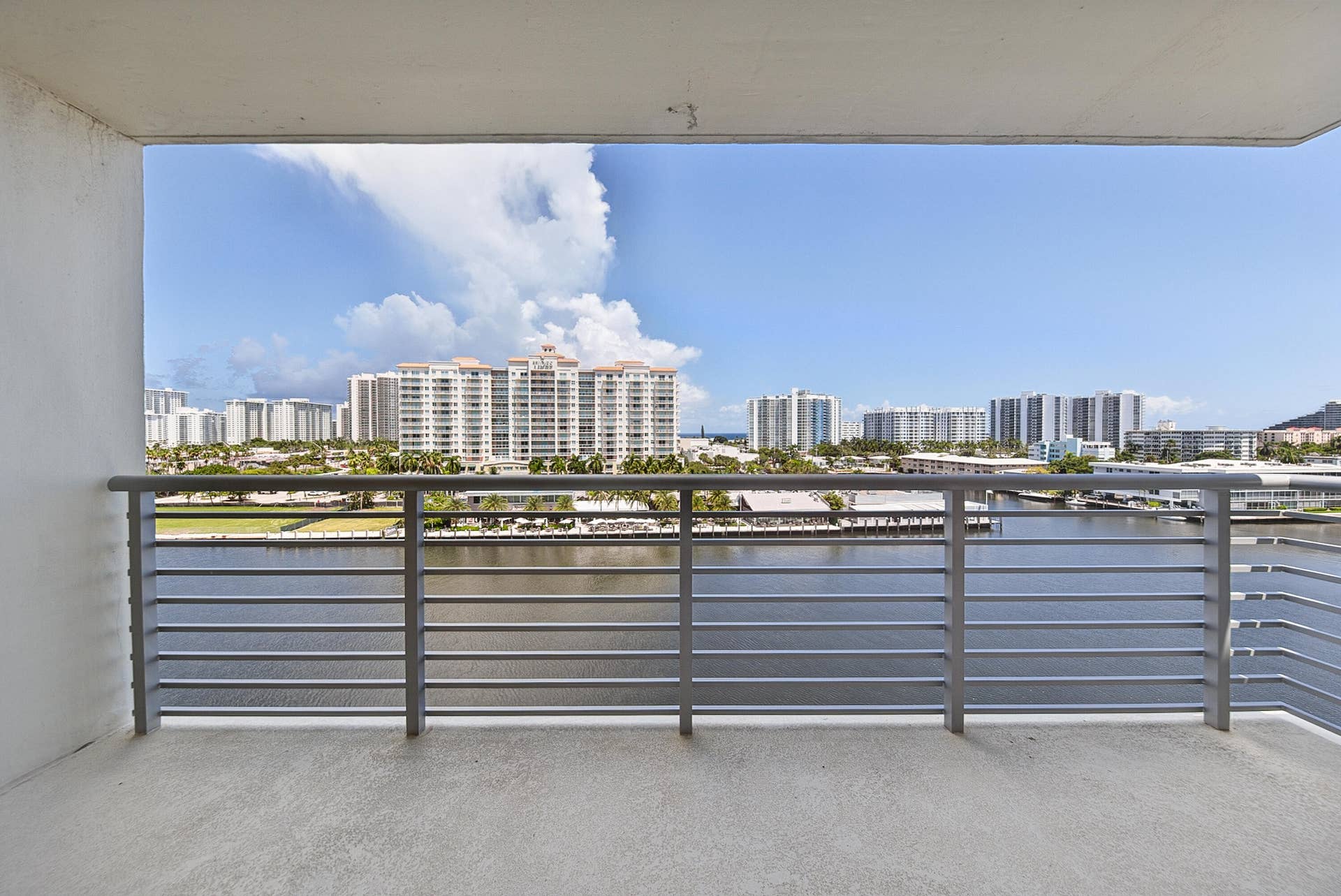 2900 NE 30th Street, #9i, Fort Lauderdale, FL 33306 Direct East View