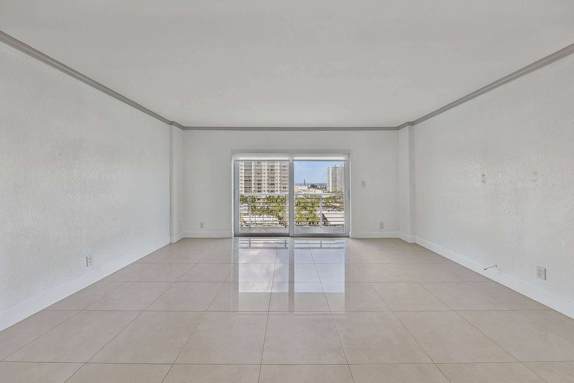 2900 NE 30th Street, #9i, Fort Lauderdale, FL 33306 castro-11