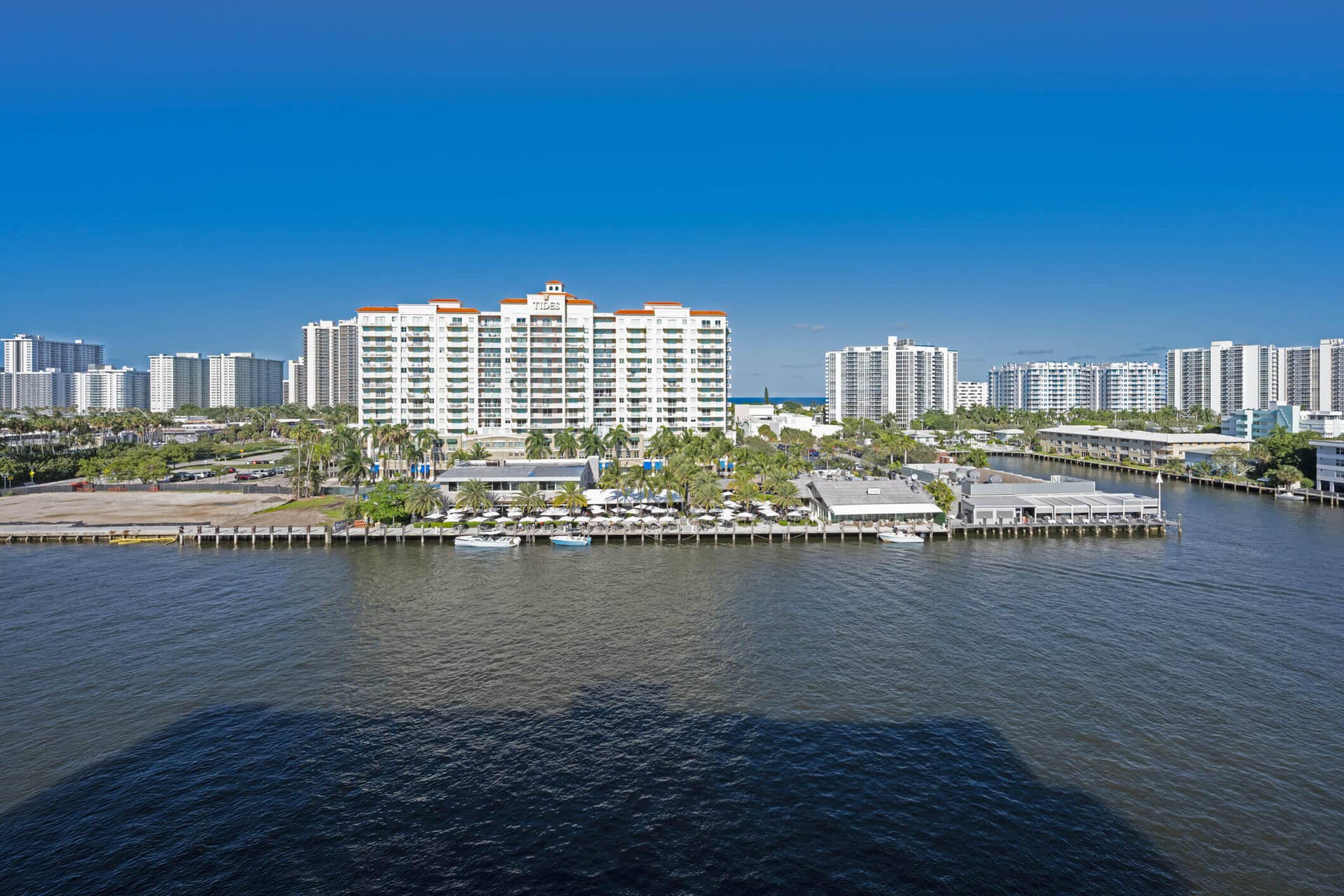 2900 NE 30th Street, #9i, Fort Lauderdale, FL 33306 small-SEP_4219-Edit