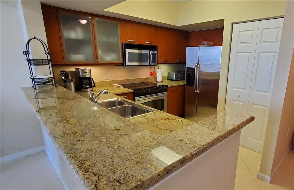 2001 N OCEAN Boulevard, #1106, Fort Lauderdale, FL 33305 Open kitchen concept ...