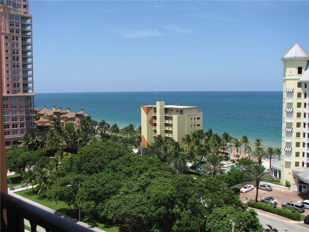 2001 N OCEAN Boulevard, #1106, Fort Lauderdale, FL 33305 Northern views from balcony