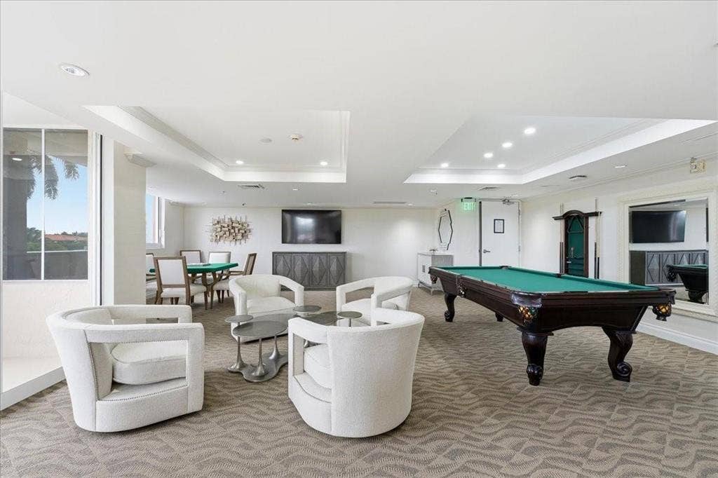 2001 N OCEAN Boulevard, #1106, Fort Lauderdale, FL 33305 available in 2nd floor ...