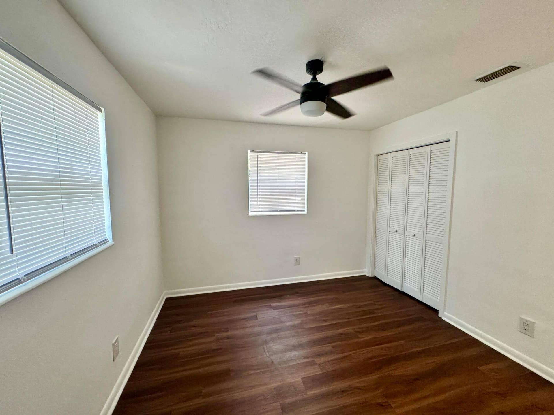 408 NW 21ST Terrace, Fort Lauderdale, FL 33311 uuid=636D22CB-BF65-42E4-926B-C09F9C645EE