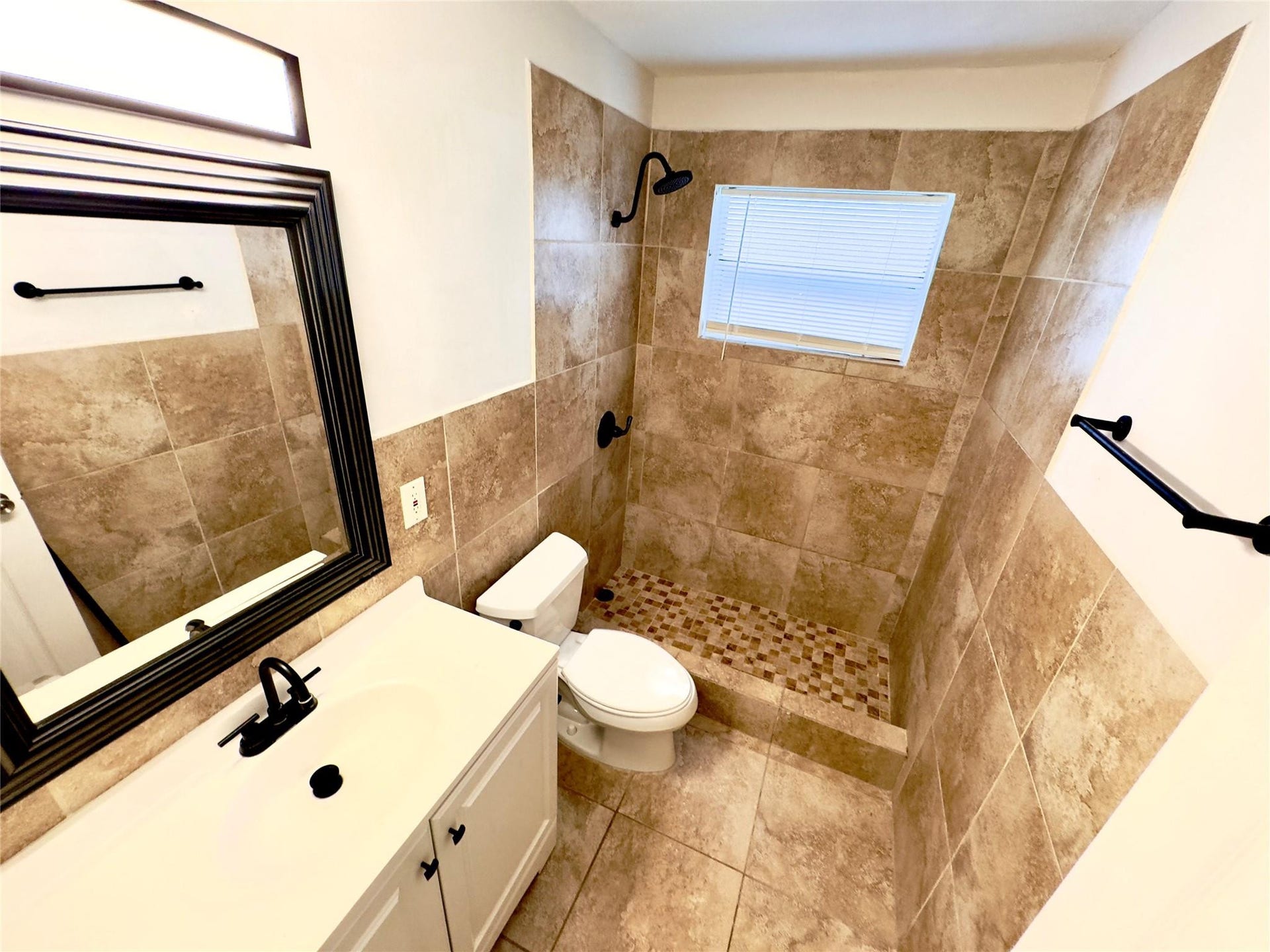 408 NW 21ST Terrace, Fort Lauderdale, FL 33311 Photo 11