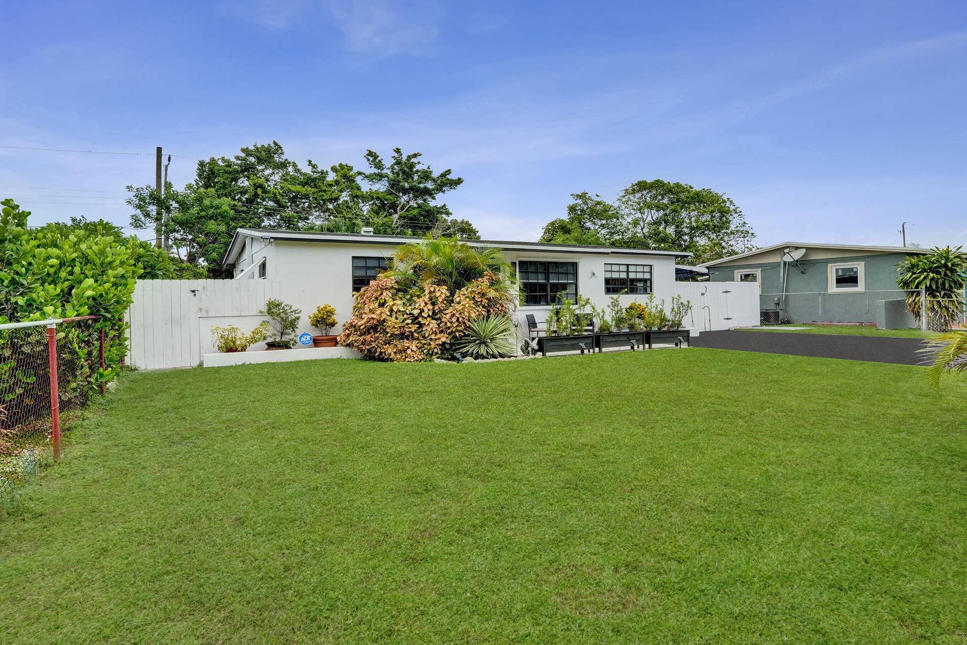 4131 NW 11th Avenue, Fort Lauderdale, FL 33309 DSC01554