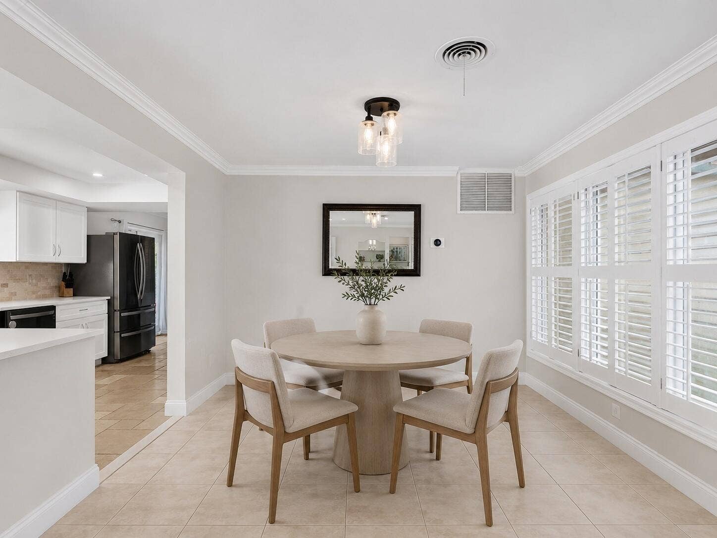 2010 NE 59th Place, Fort Lauderdale, FL 33308 dining room
