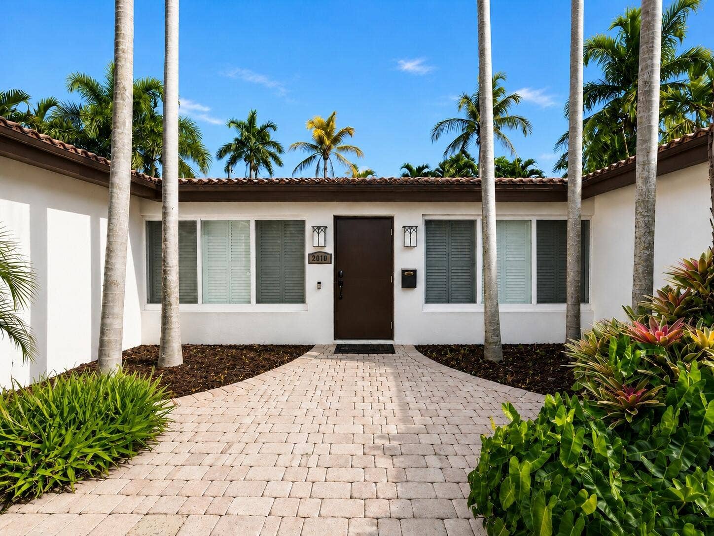 2010 NE 59th Place, Fort Lauderdale, FL 33308 front