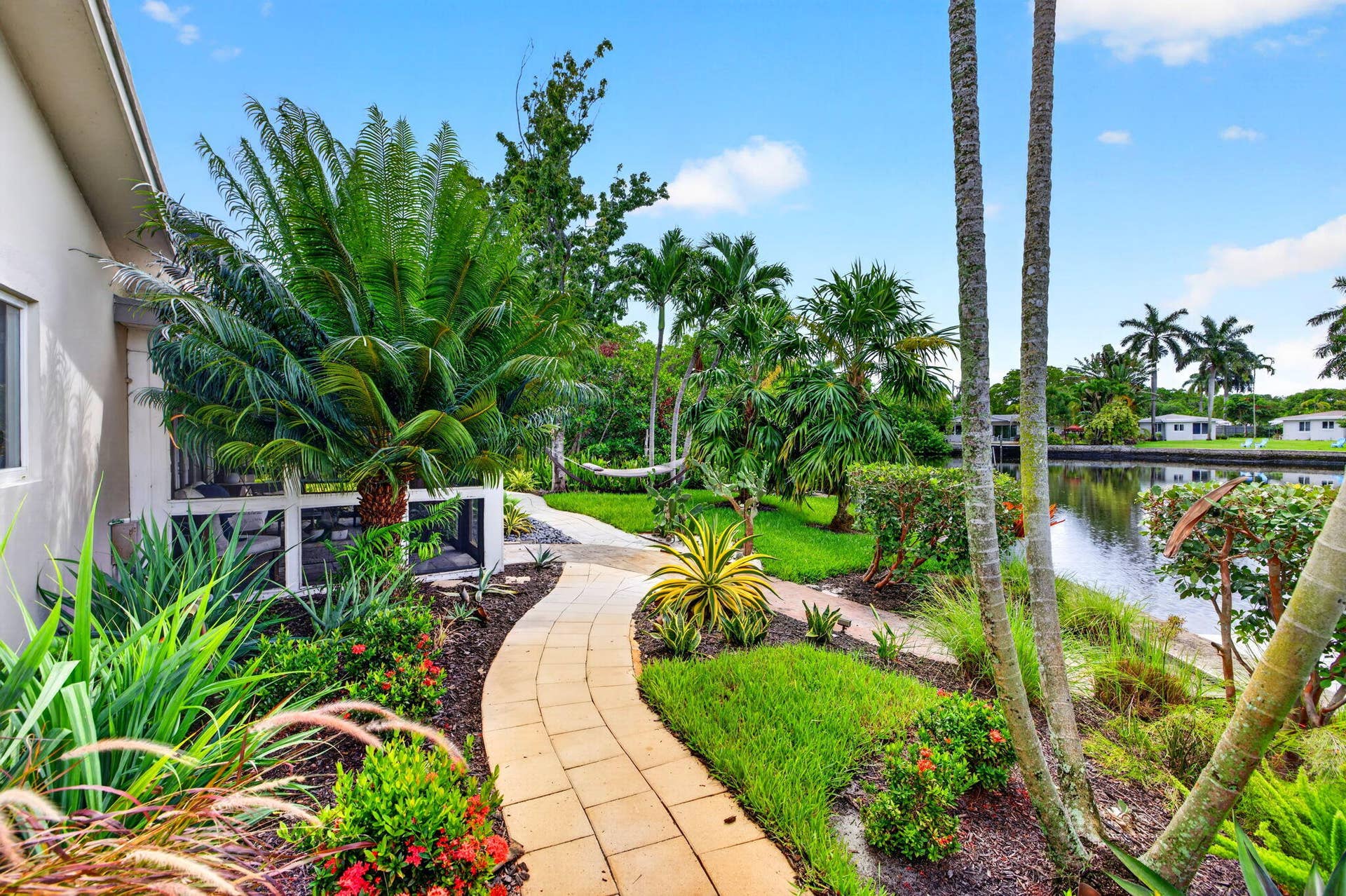 1948 NE 7TH Terrace, Wilton Manors, FL 33305 87-web-or-mls-699A1948