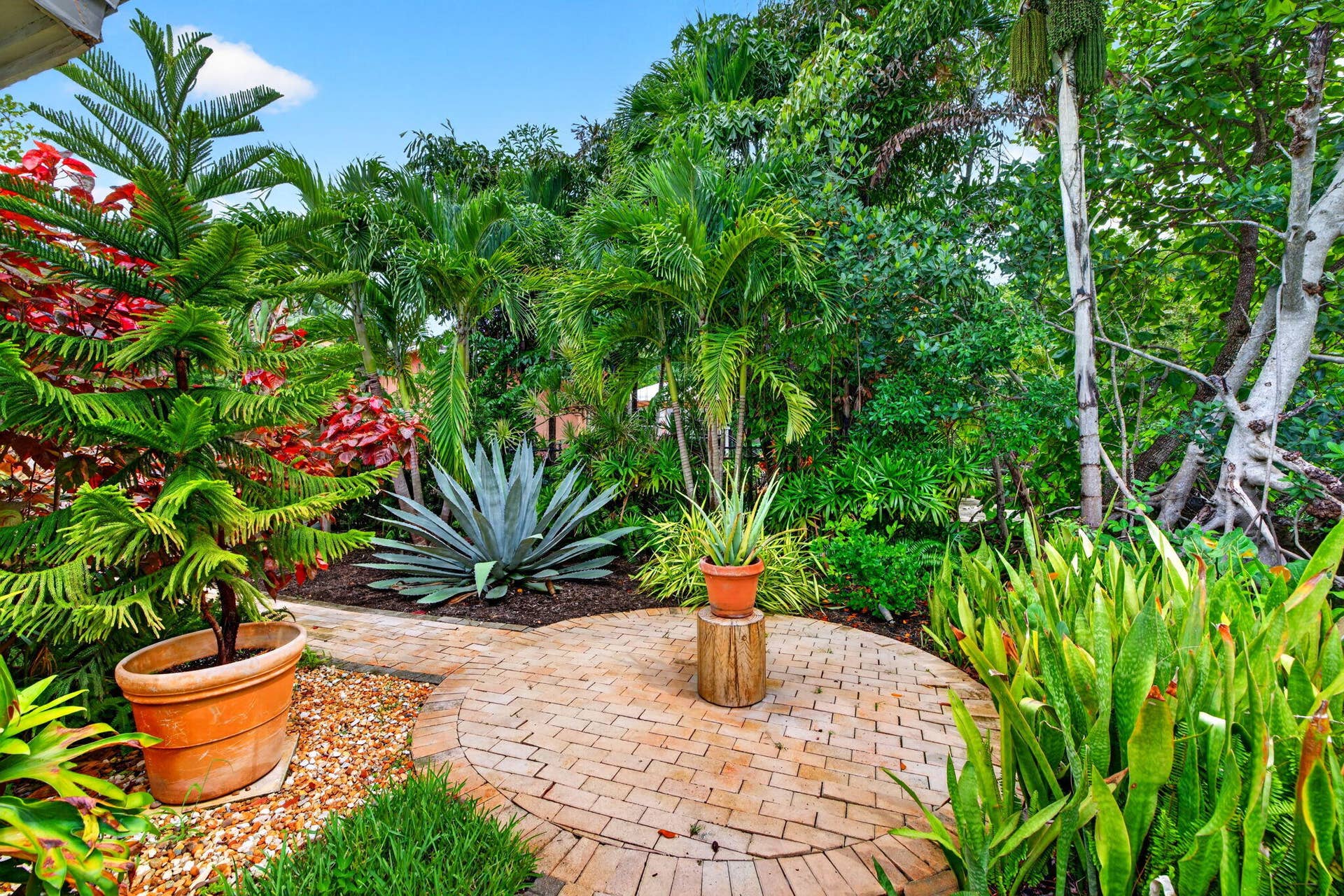 1948 NE 7TH Terrace, Wilton Manors, FL 33305 59-web-or-mls-699A1754