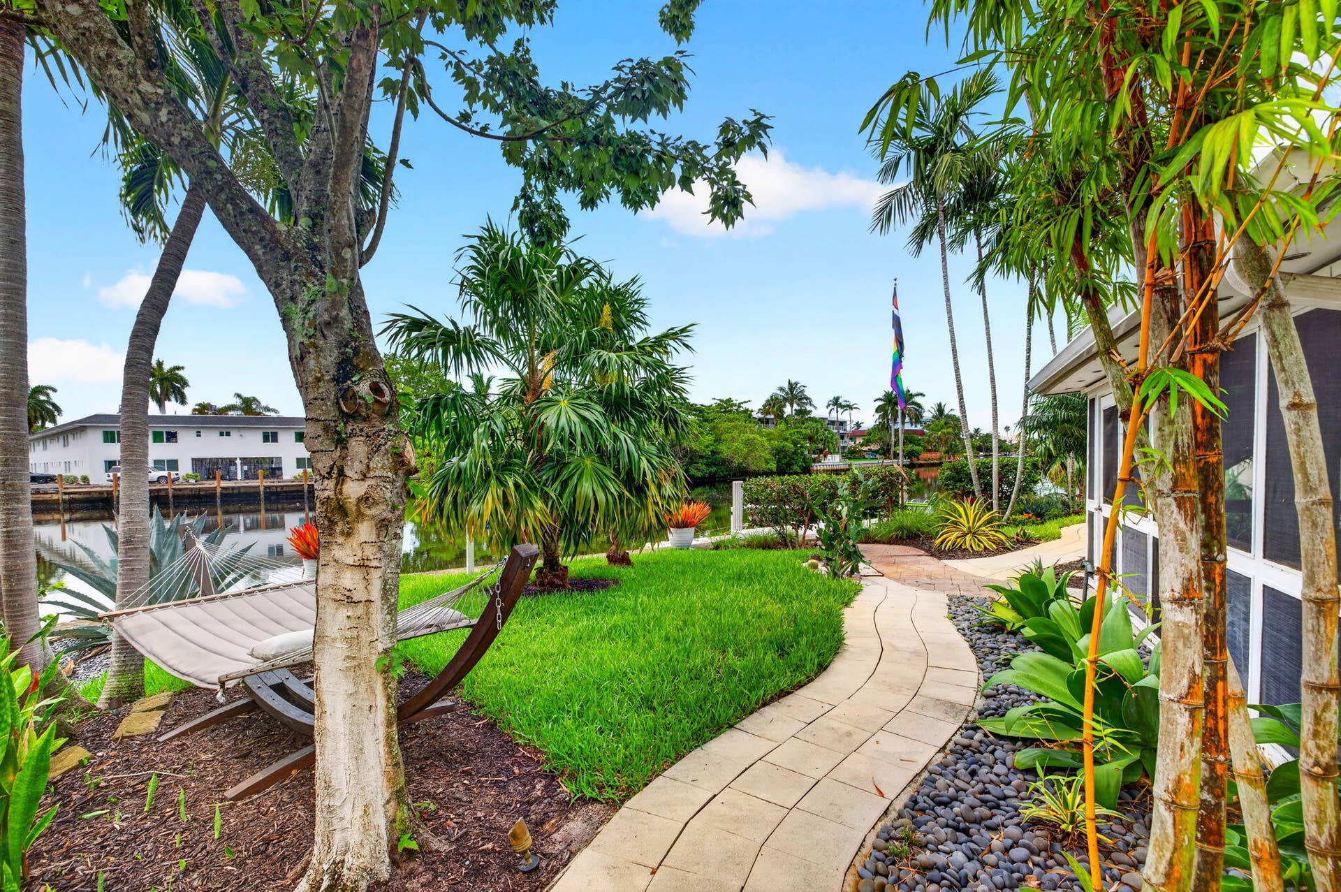 1948 NE 7TH Terrace, Wilton Manors, FL 33305 52-web-or-mls-699A1698
