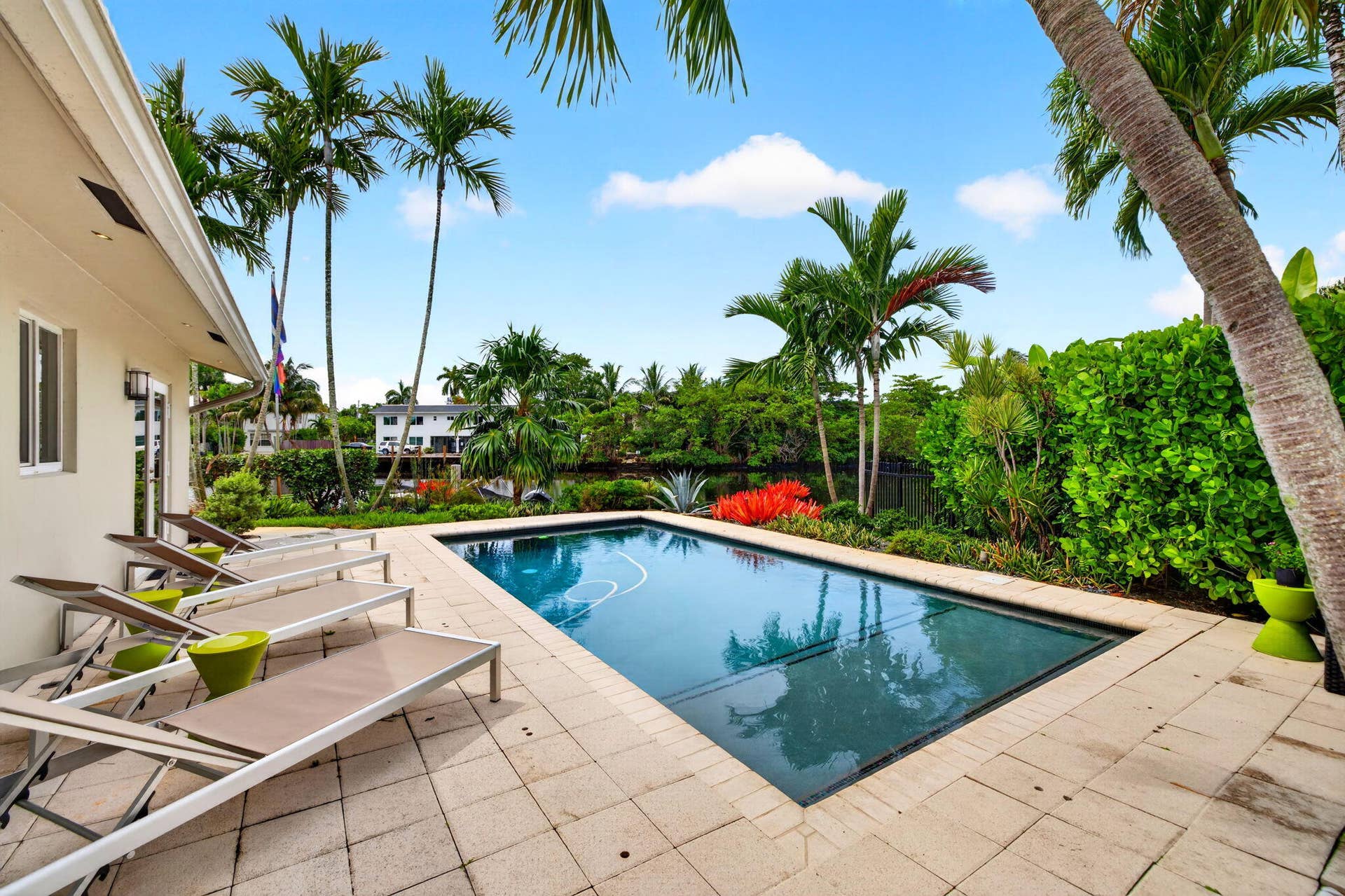 1948 NE 7TH Terrace, Wilton Manors, FL 33305 73-web-or-mls-699A1833