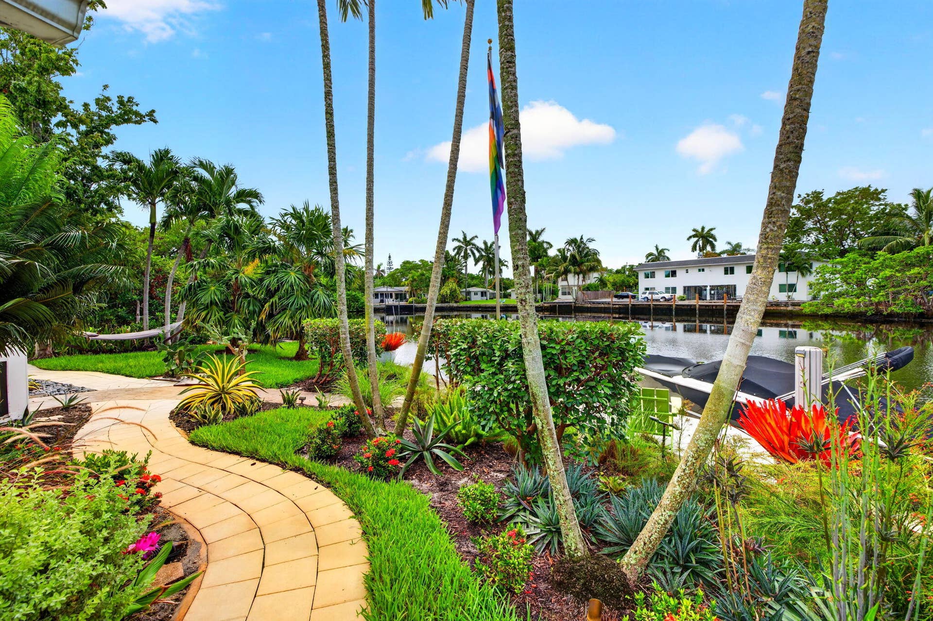 1948 NE 7TH Terrace, Wilton Manors, FL 33305 86-web-or-mls-699A1943