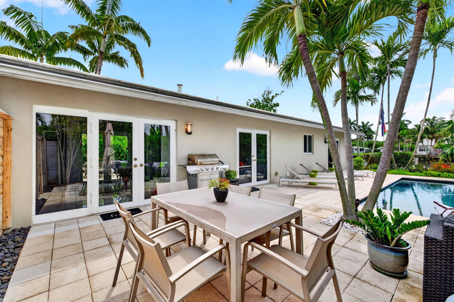 1948 NE 7TH Terrace, Wilton Manors, FL 33305 76-web-or-mls-699A1863