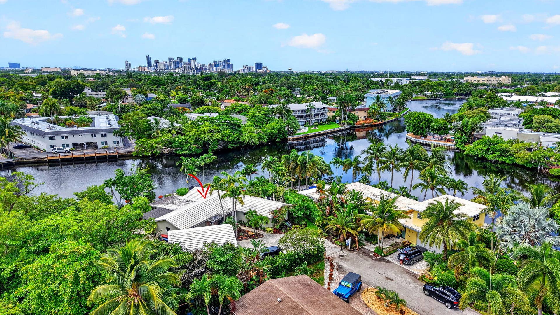 1948 NE 7TH Terrace, Wilton Manors, FL 33305 92-web-or-mls-DJI_20260805114730_0006_D
