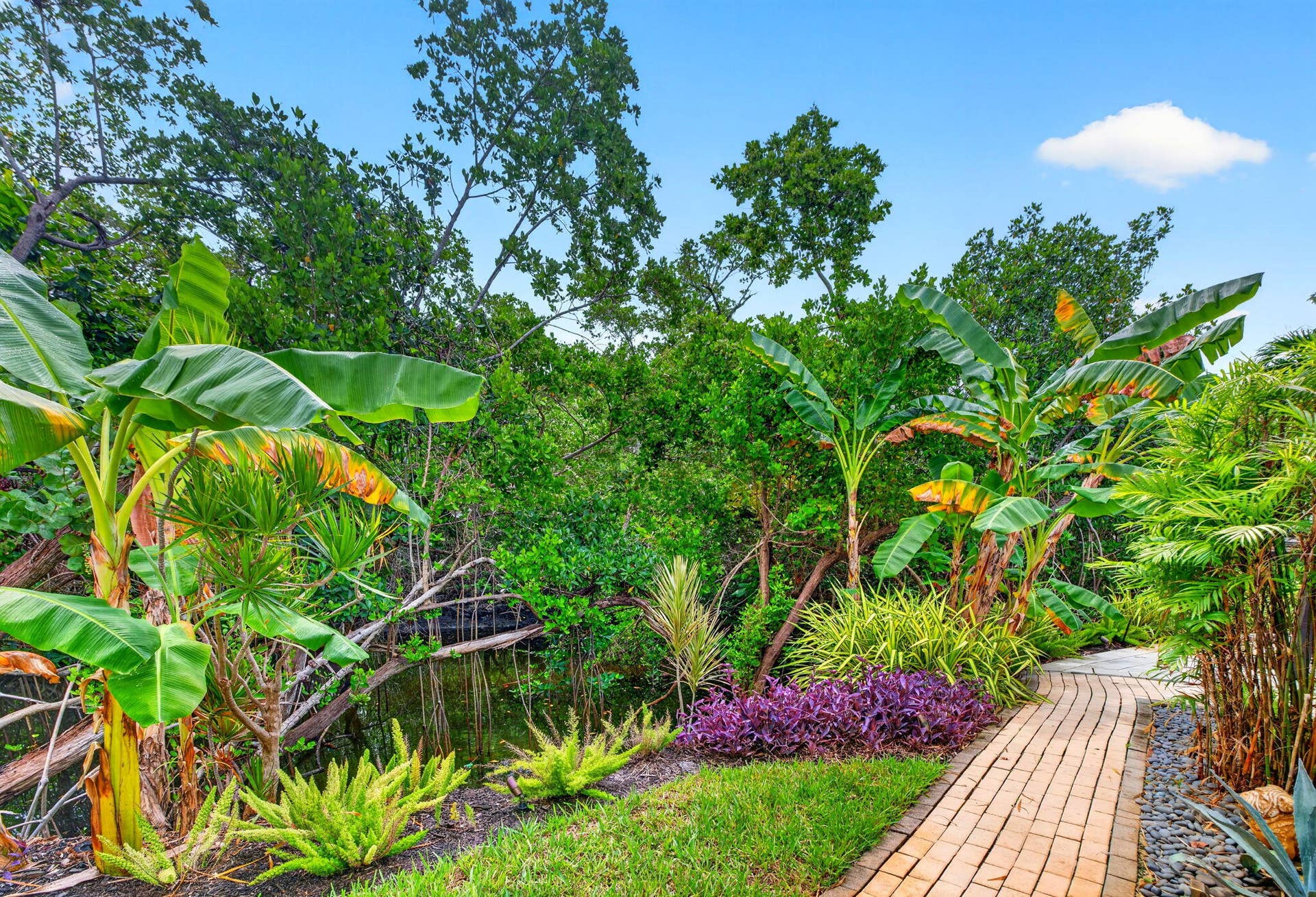 1948 NE 7TH Terrace, Wilton Manors, FL 33305 56-web-or-mls-699A1733