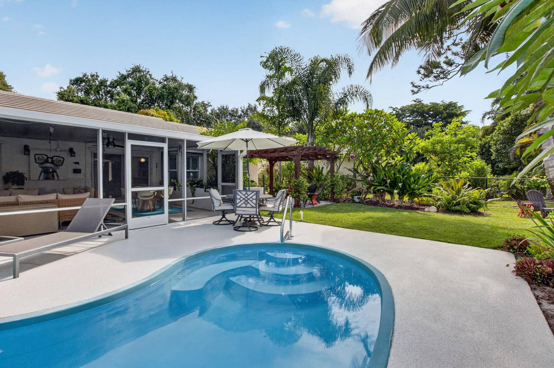 3864 Satin Leaf Court, Delray Beach, FL 33445 3864 Pool