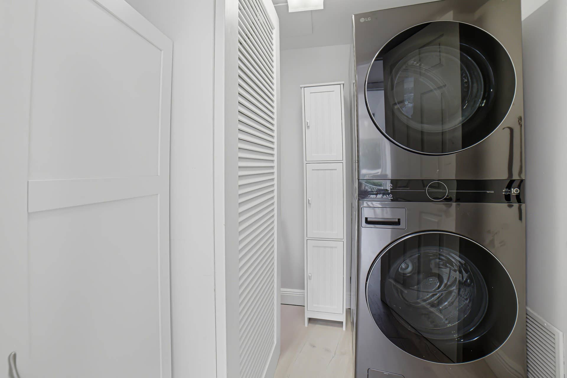 Laundry in Unit