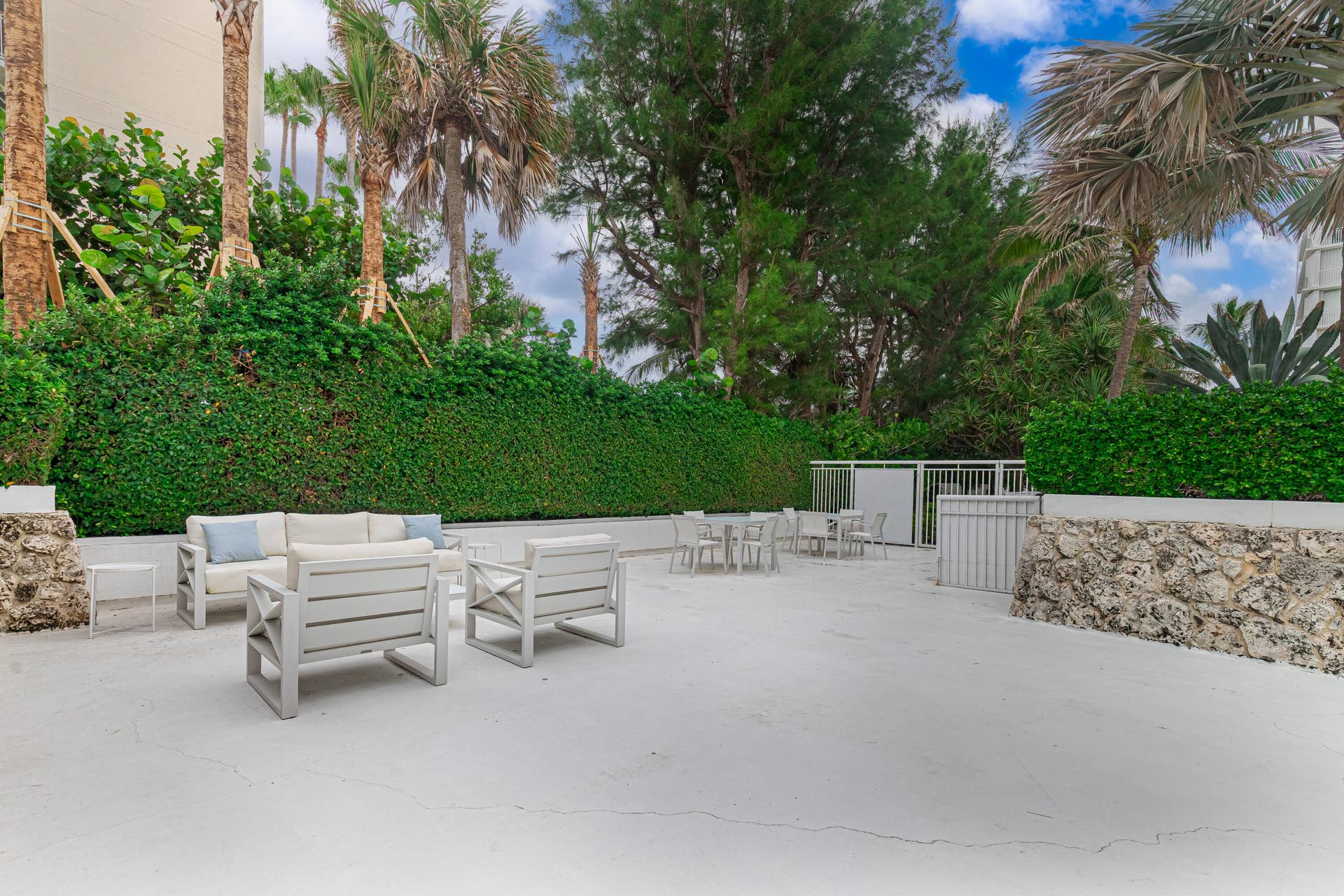 Pool BBQ Area