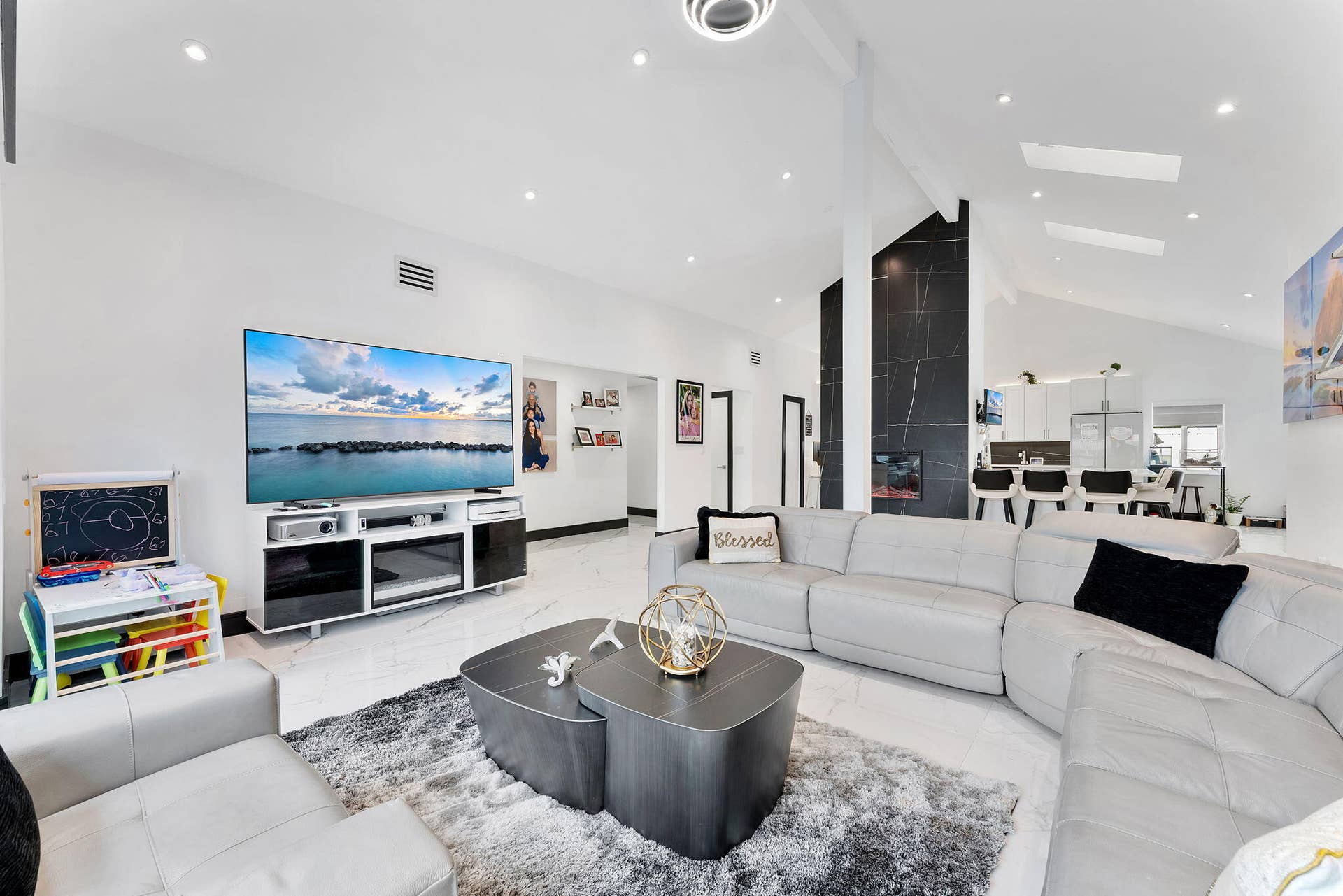 50-web-or-mls-DSC07985