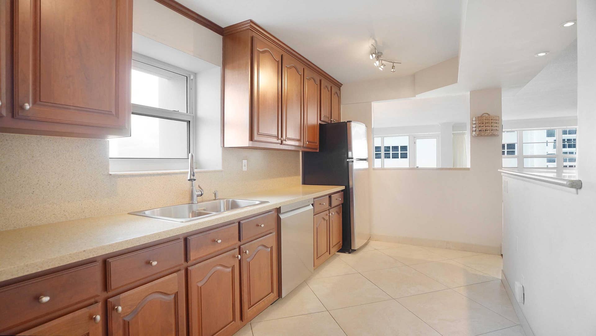 3430 Galt Ocean Drive, #501, Fort Lauderdale, FL 33308 DSC09044